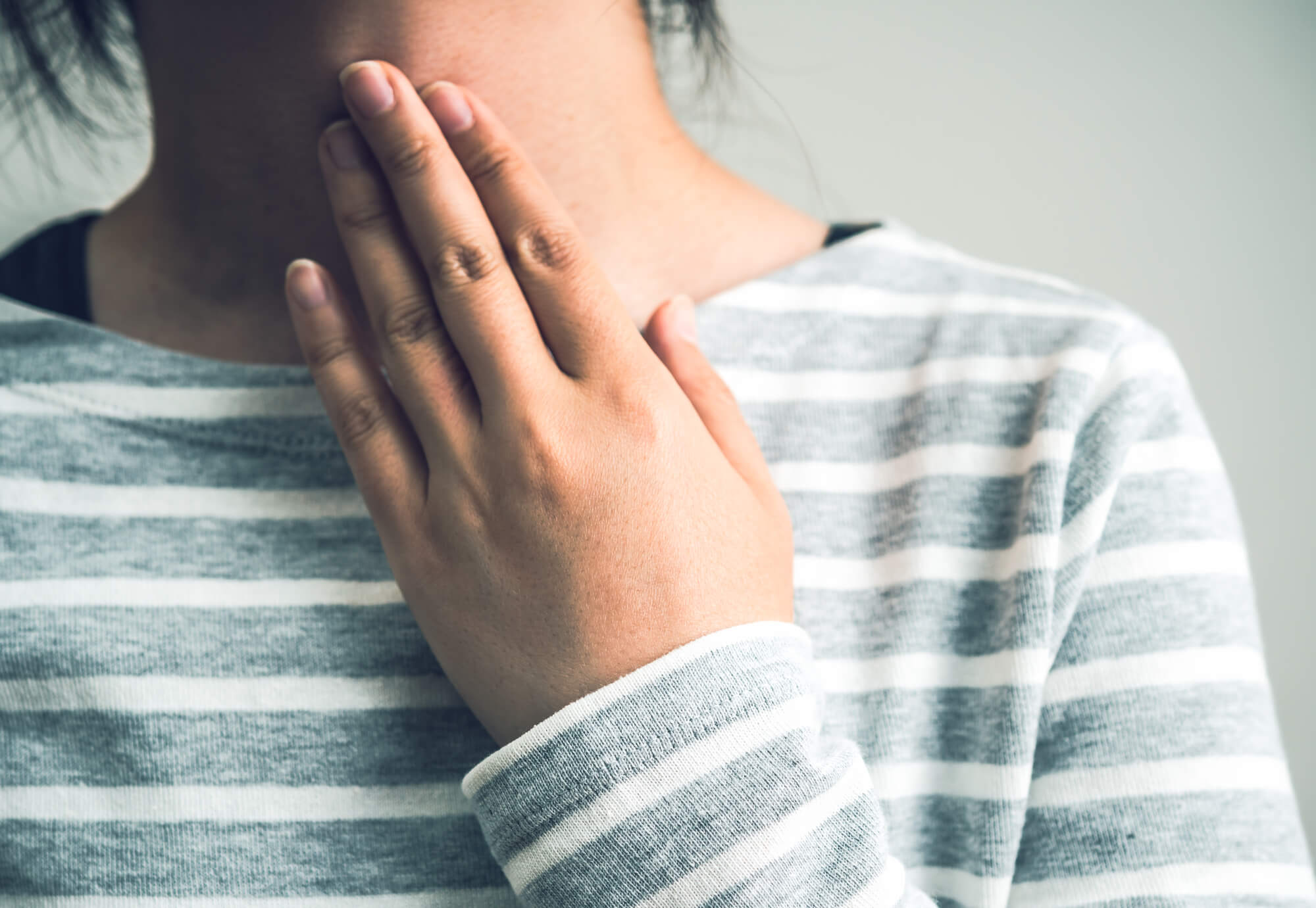 食道がんを早期発見するにはどのような検査方法が良い？初期症状やなりやすい人の特徴も解説